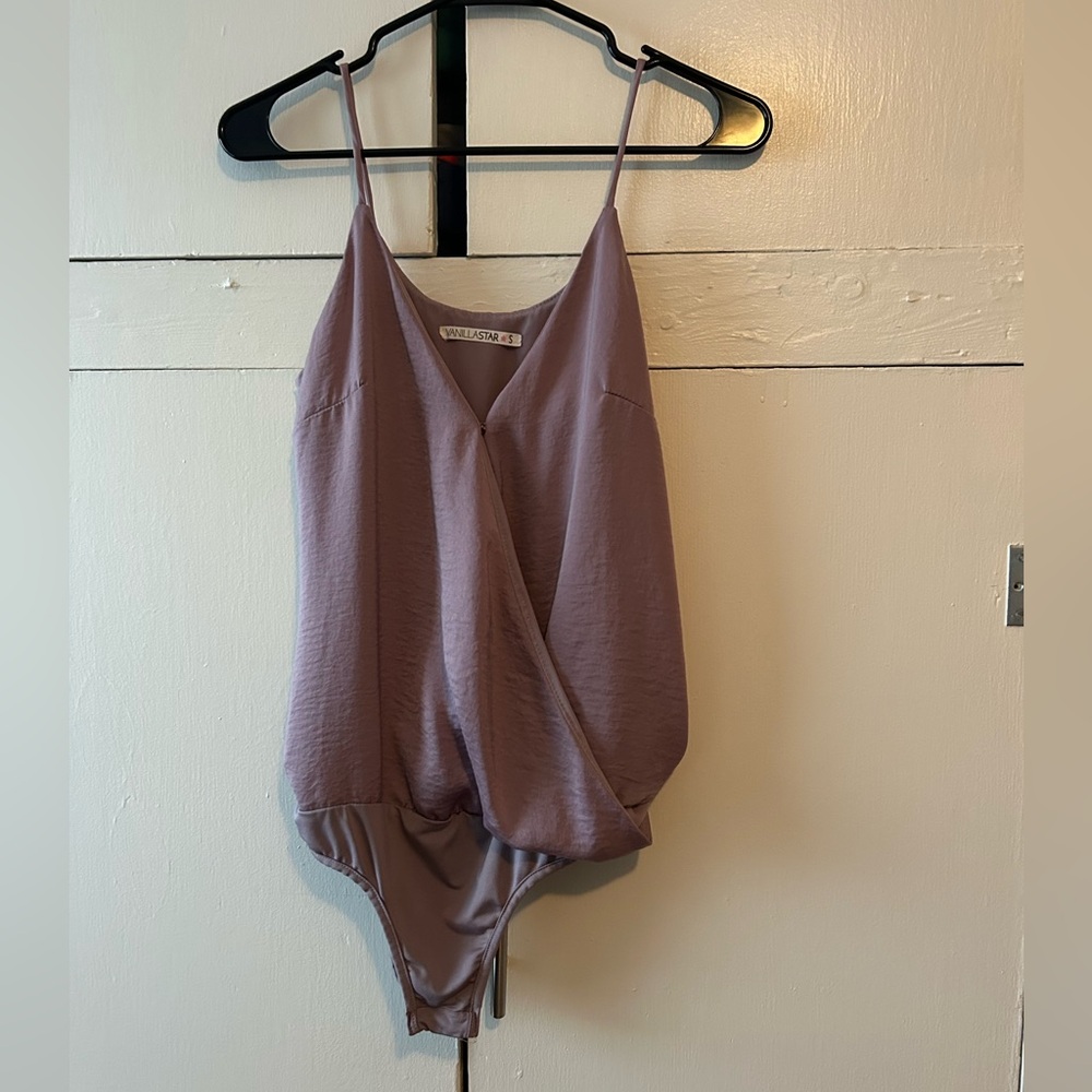 Vanilla Star Small Lavender Bodysuit Tank Blouse V-Neck